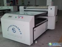 深圳越達玻璃印花機 開啟玻璃彩印新紀元，實現(xiàn)完美顏色過渡